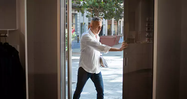 Track Cleaning and Repair for Stuck Doors in St. Cloud, FL